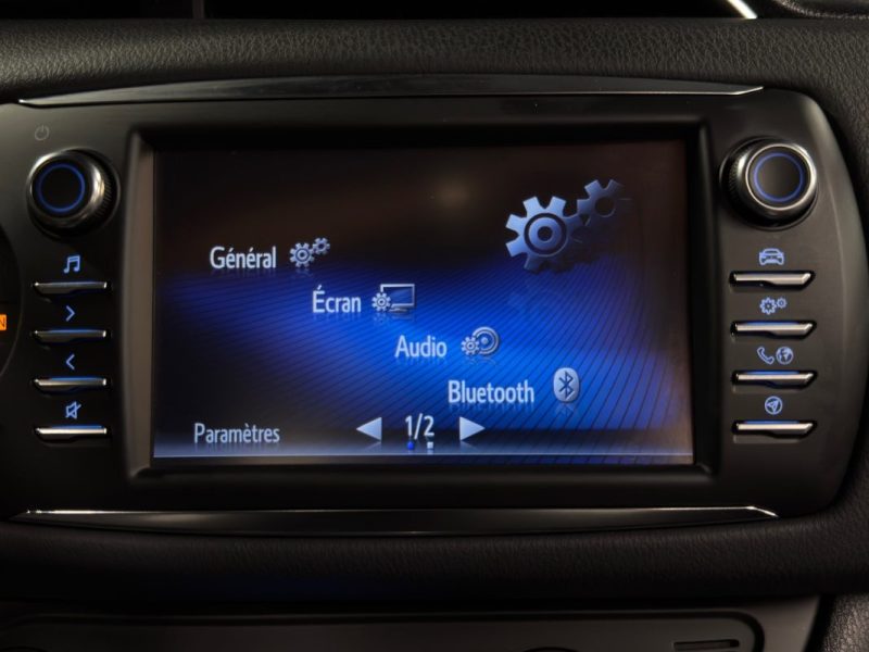 TOYOTA YARIS 3 III PHASE 3 HYBRID 1.5 VVTi 100 Cv 1ERE MAIN / 6.577 Kms BOITE AUTO - GARANTIE 1 AN