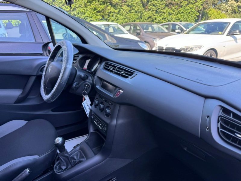 CITROËN C3 II 1.4 HDI 70cv PHASE 2 / 1 ERE MAIN / 5 PLACES 