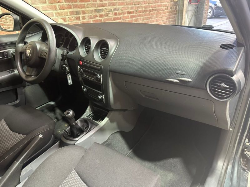 SEAT CORDOBA 1.4 85 CV  CONFORT EDITION 2008