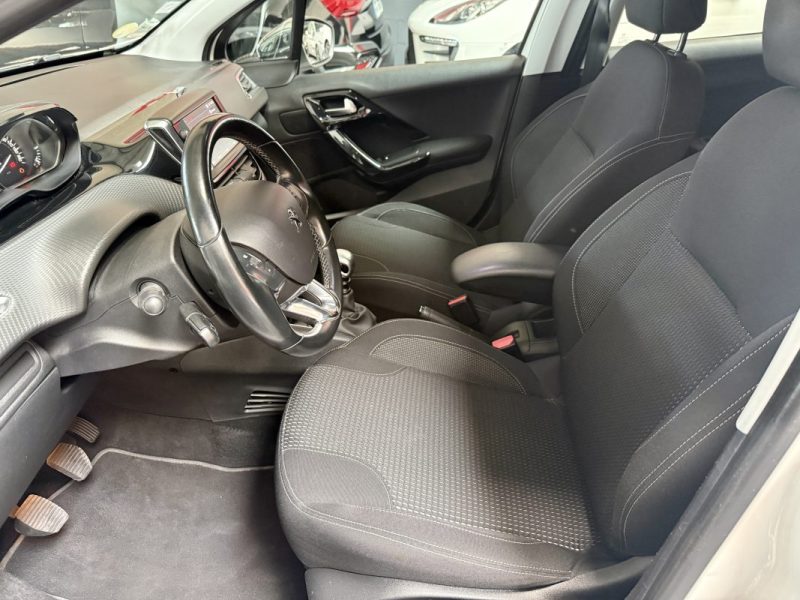 PEUGEOT 208 1.5 BLUEHDI 100CH ALLURE BUSINESS