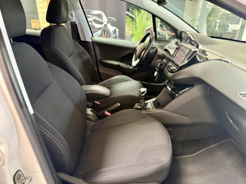 PEUGEOT 208 1.5 BLUEHDI 100CH ALLURE BUSINESS