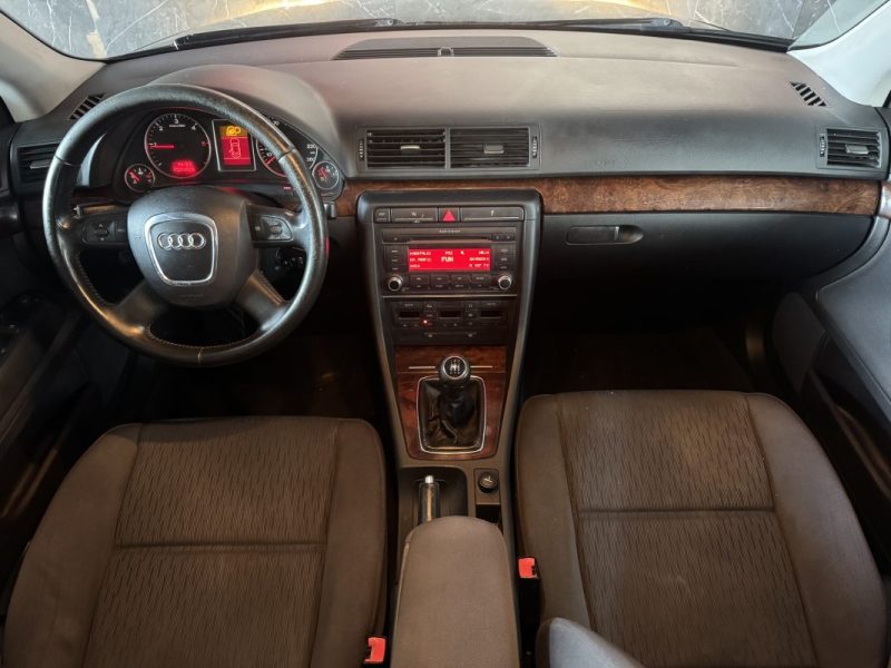 AUDI A4 AVANT 1.9 TDI ATTRACTION 2007