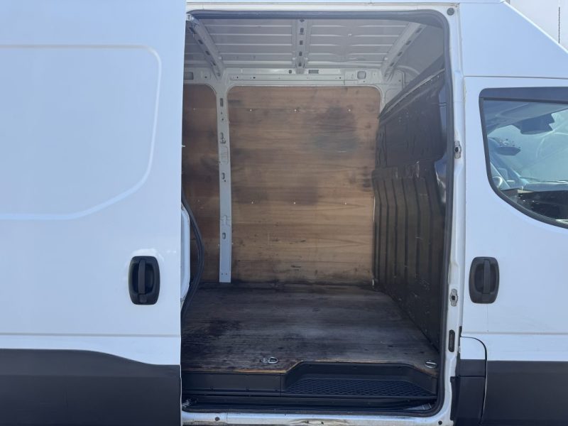 IVECO 35S14 35S14 2.3 136 2018