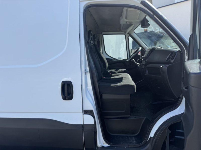 IVECO 35S14 35S14 2.3 136 2018