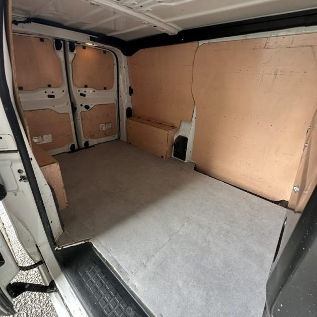 PEUGEOT EXPERT STANDARD 2.0 BLUEHDI 120CH PRO S&S 2017