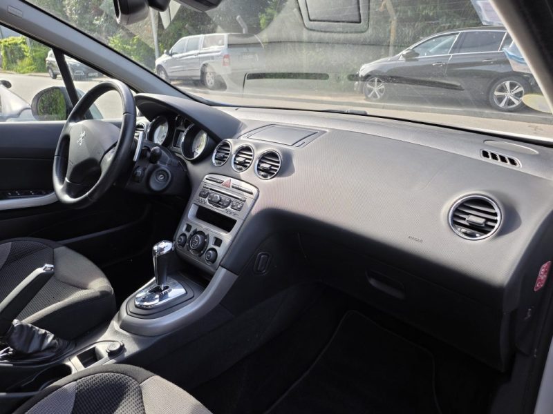 Peugeot 308 1.6 e-HDI 112ch Allure ETG6