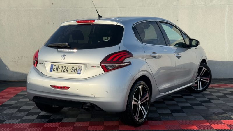PEUGEOT 208 1.2 E THP  110CH GT LINE 2017