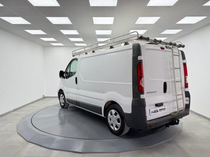 RENAULT TRAFIC GRAND CONFORT L1H1 2.0DCI 115 CV