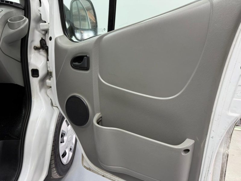 RENAULT TRAFIC GRAND CONFORT L1H1 2.0DCI 115 CV