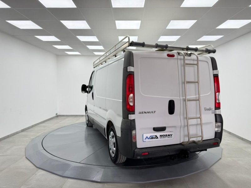 RENAULT TRAFIC GRAND CONFORT L1H1 2.0DCI 115 CV