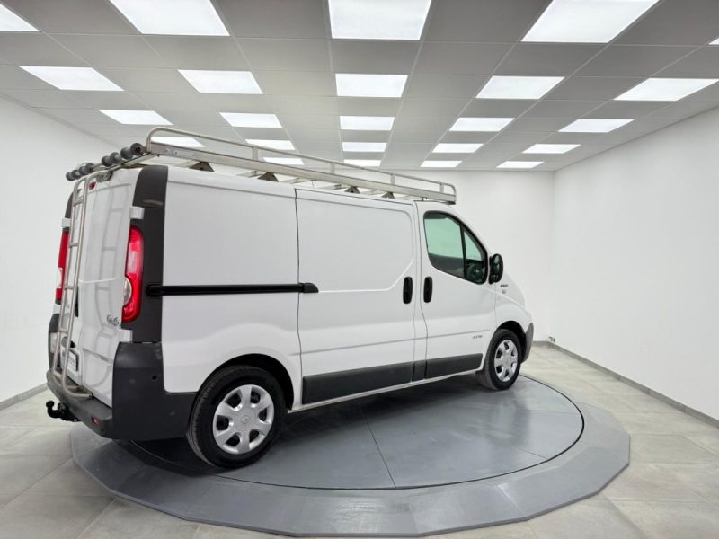 RENAULT TRAFIC GRAND CONFORT L1H1 2.0DCI 115 CV