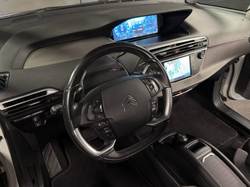 CITROEN C4 PICASSO II INTENSIVE 1.6 E HDI 115 Cv BOITE AUTOMATIQUE / 5 PLACES - GARANTIE 1 AN