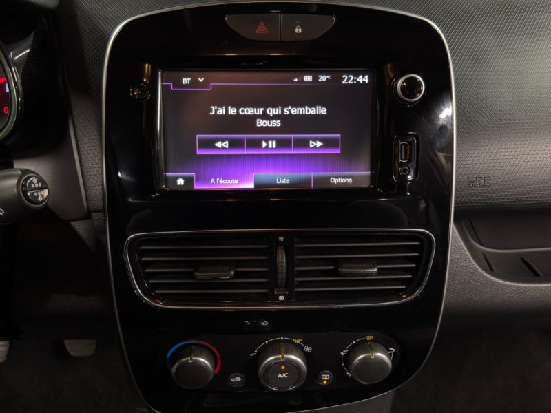 RENAULT CLIO 4 IV PHASE 2 ESTATE / BREAK 1.2 75 Cv 89 100 Kms ECRAN GPS CRIT AIR 1 - GARANTIE 1 AN