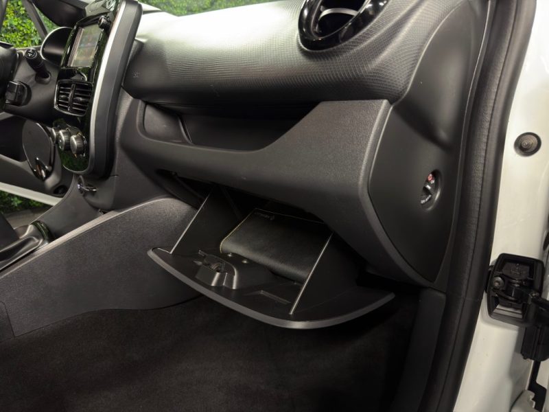 RENAULT CLIO 4 IV PHASE 2 ESTATE / BREAK 1.2 75 Cv 89 100 Kms ECRAN GPS CRIT AIR 1 - GARANTIE 1 AN