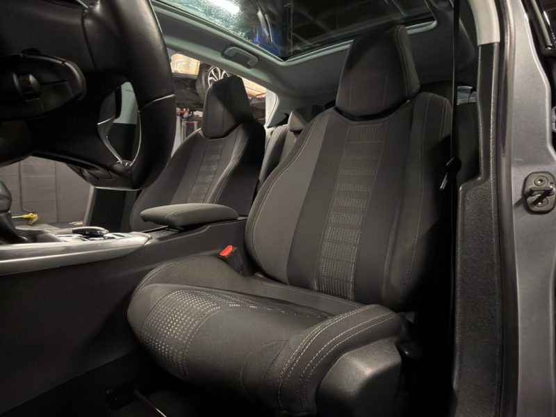 PEUGEOT 308 II ALLURE 1.2 130 Cv BOITE AUTO TOIT PANORAMIQUE ECRAN GPS CRIT AIR 1 - GARANTIE 1 AN