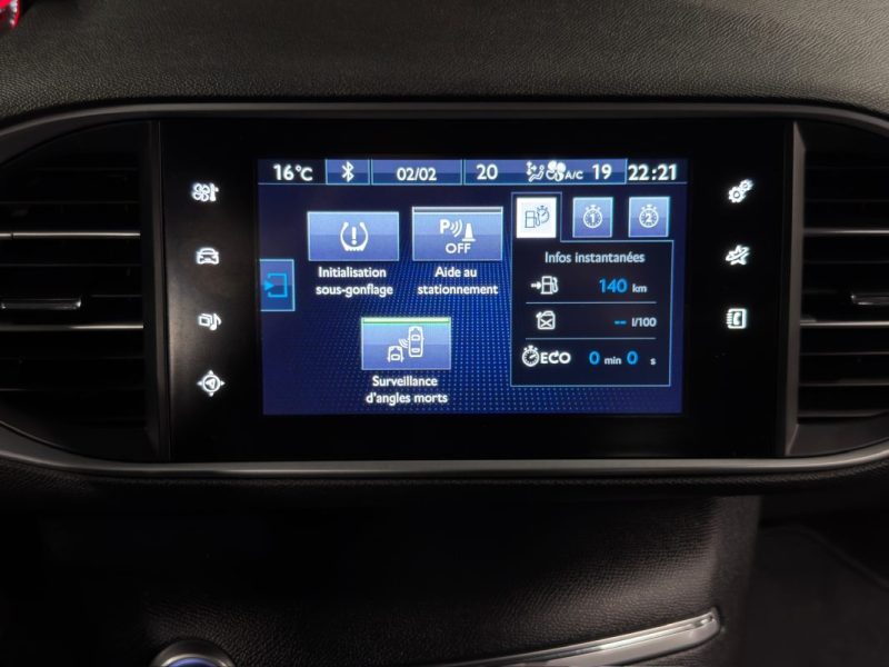 PEUGEOT 308 II ALLURE 1.2 130 Cv BOITE AUTO TOIT PANORAMIQUE ECRAN GPS CRIT AIR 1 - GARANTIE 1 AN