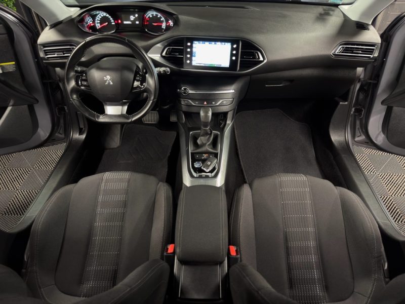 PEUGEOT 308 II ALLURE 1.2 130 Cv BOITE AUTO TOIT PANORAMIQUE ECRAN GPS CRIT AIR 1 - GARANTIE 1 AN