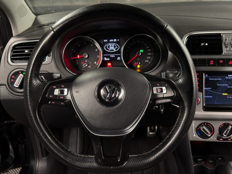 VOLKSWAGEN POLO CROSS 5 V PHASE 2 1.2 TSI 90 Cv DSG7 ECRAN GPS 5 PORTES / 34 200 Kms - GARANTIE 1 AN