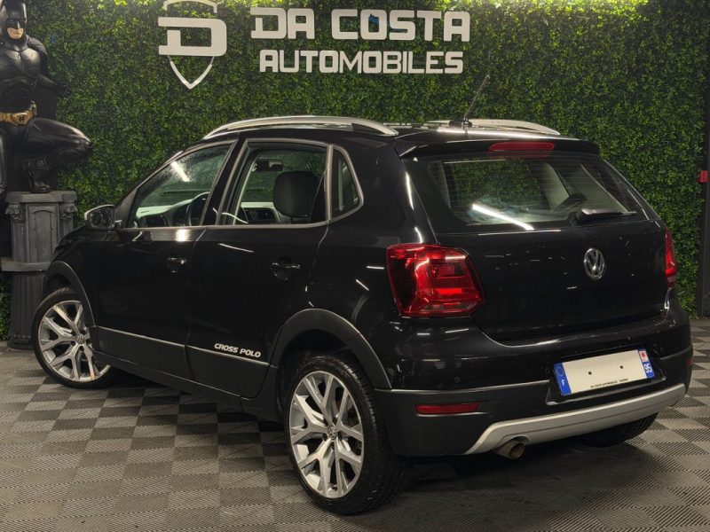 VOLKSWAGEN POLO CROSS 5 V PHASE 2 1.2 TSI 90 Cv DSG7 ECRAN GPS 5 PORTES / 34 200 Kms - GARANTIE 1 AN