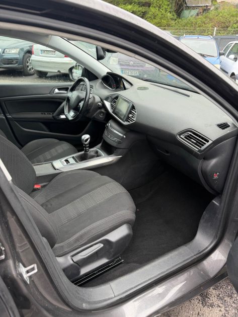 PEUGEOT 308 II 1.2 TURBO 130CH 2016