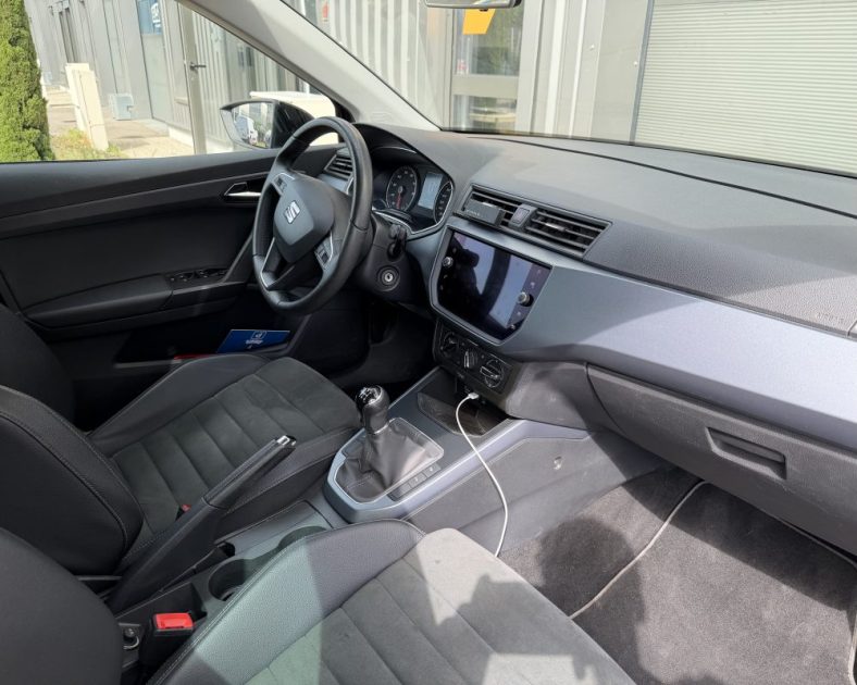 SEAT ARONA 1.0 EcoTSI 115ch - Finition EXCELLENCE - CarPlay - Caméra de recul - ENTRETIEN COMPLET