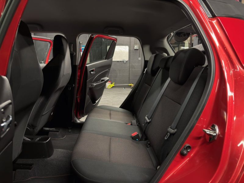 SUZUKI SWIFT 5 V SPORT 1.4 VVT Boosterjet 140 Cv 5 PORTES APPLE CARPLAY LEDS KEYLESS - GARANTIE 1 AN