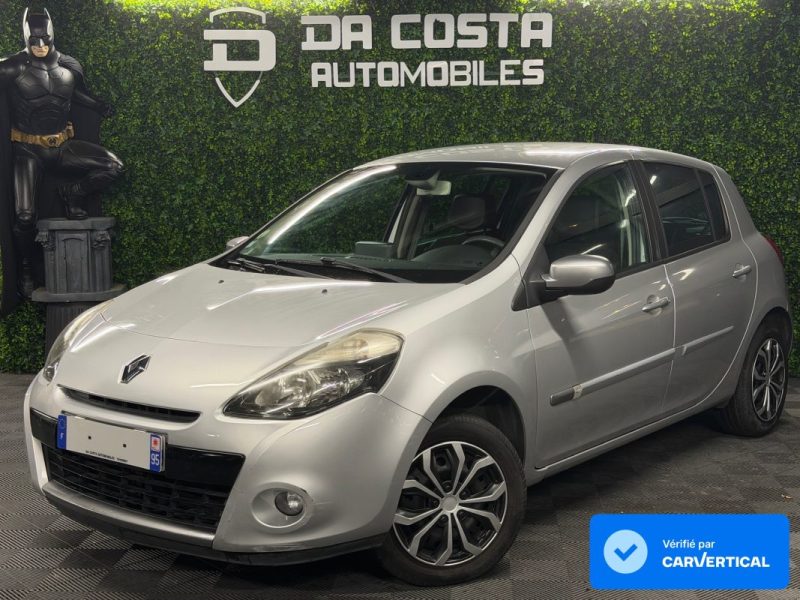 RENAULT CLIO 3 III PHASE 2 DYNAMIQUE TOMTOM 1.5 DCI 90 Cv 5 Pts ECRAN GPS BLUETOOTH - GARANTIE 1 AN