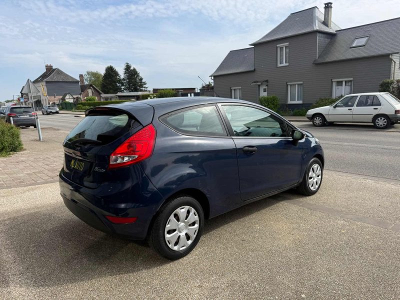 Ford Fiesta 1.25 60Ch Ambiente - 97 337 km