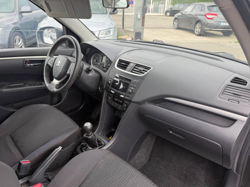 SUZUKI SWIFT 1.3 DDIS 75CH PHASE 2 GARANTIE 1ERE MAIN 
