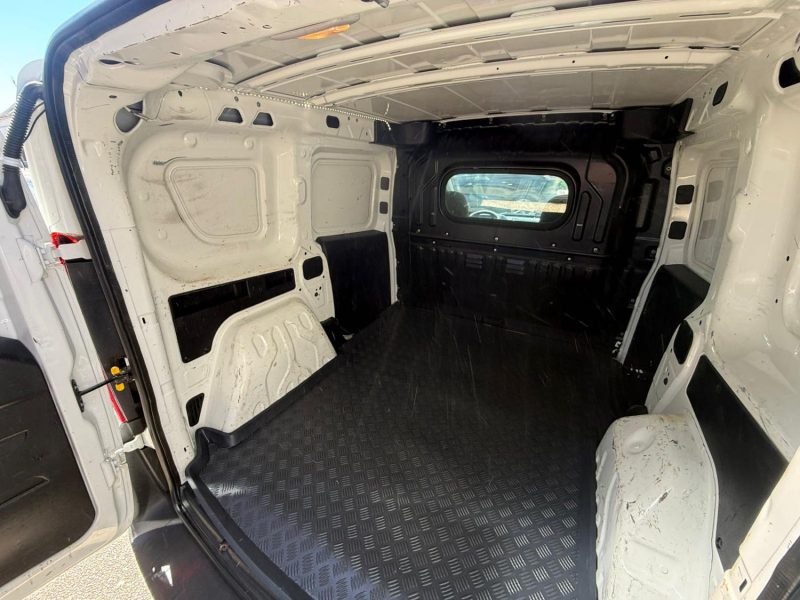 Fiat Doblo II Cargo 1.3 90Ch Pack