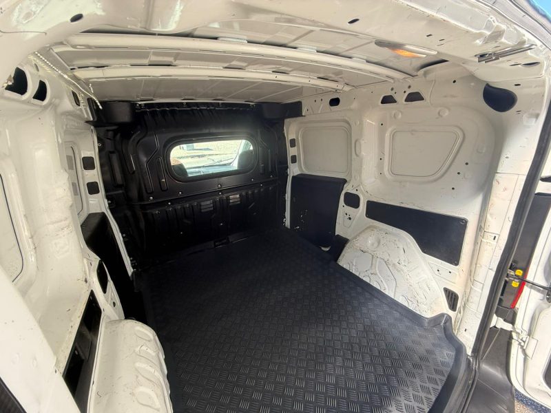Fiat Doblo II Cargo 1.3 90Ch Pack