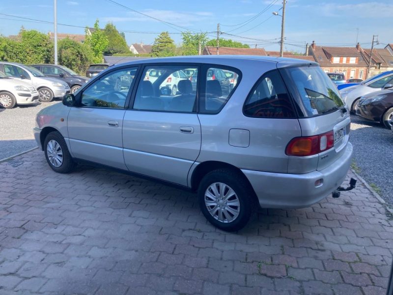 TOYOTA PICNIC 2.0 1999