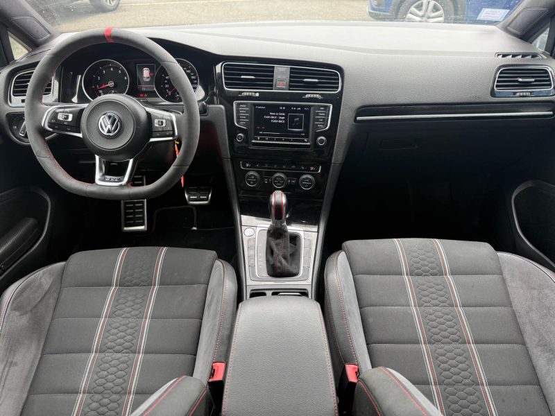 VOLKSWAGEN GOLF VII GTI CLUBSPORT 2.0 TFSI DSG6 265CH 2016