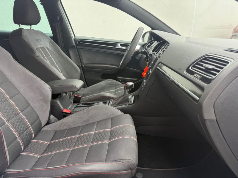 VOLKSWAGEN GOLF VII GTI CLUBSPORT 2.0 TFSI DSG6 265CH 2016