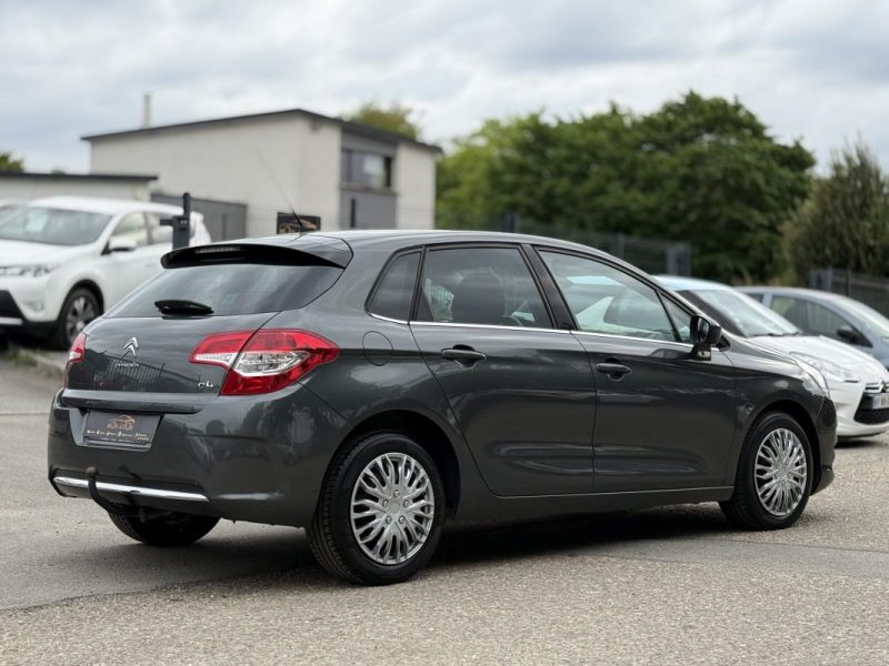 CITROËN C4 1.6 VTi 120 COLLECTION – PREMIÈRE MAIN – GPS – BLUETOOTH – RÉVISÉE & GARANTIE 6 MOIS