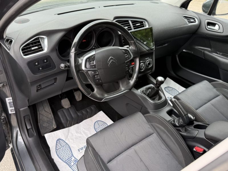 CITROËN C4 1.6 VTi 120 COLLECTION – PREMIÈRE MAIN – GPS – BLUETOOTH – RÉVISÉE & GARANTIE 6 MOIS
