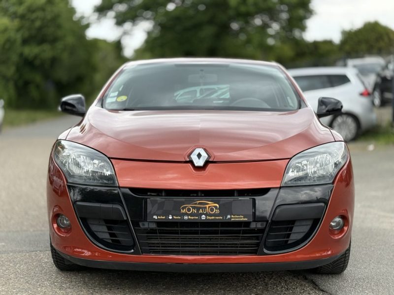 RENAULT MEGANE III 1.5 dCi 110 COLOR EDITION – CLIM – RÉGULATEUR – RÉVISÉE & GARANTIE 6 MOIS