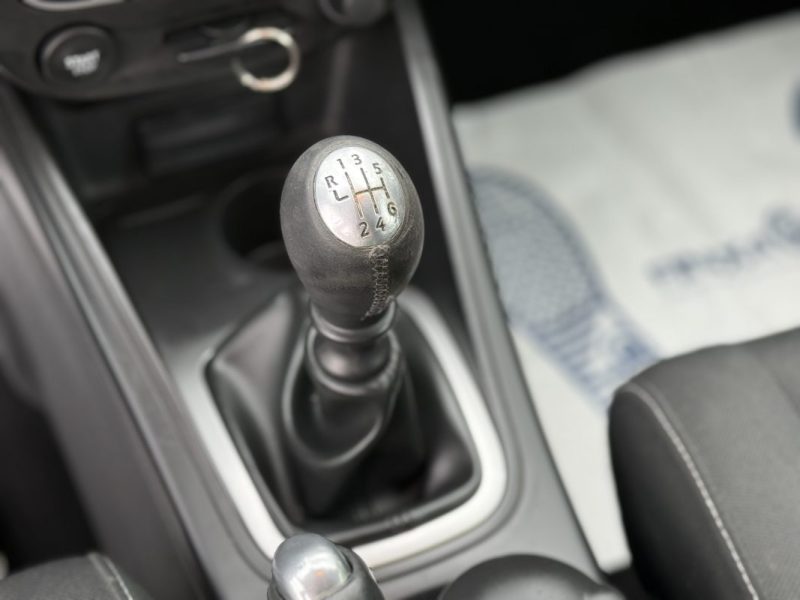 RENAULT MEGANE III 1.5 dCi 110 COLOR EDITION – CLIM – RÉGULATEUR – RÉVISÉE & GARANTIE 6 MOIS