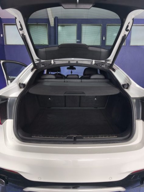BMW X6 XDRIVE 30D 258 CV PACK M ENTRETIEN A JOUR BOITE AUTOMATIQUE  