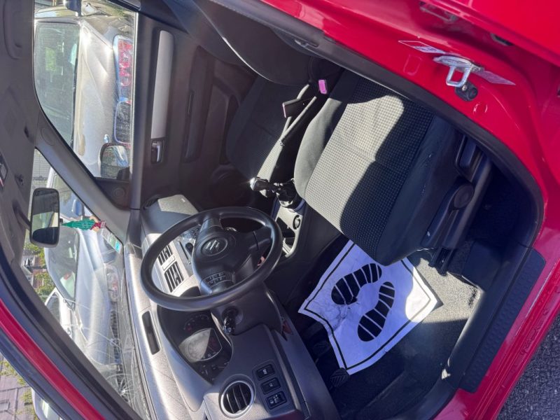 SUZUKI SWIFT  1.3 ddis 70cv distribution par chaine 