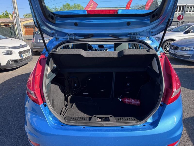 FORD FORD FIESTA 1.4 HDI 4CV FISCAUX 68CV DIN  2009