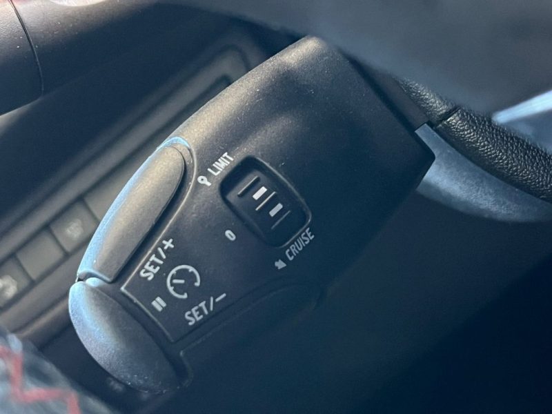 🚗 PEUGEOT 2008 1.2 130ch ⚙️ GT LINE 📱 Bluetooth 🧭 GPS 📷 Caméra de recul