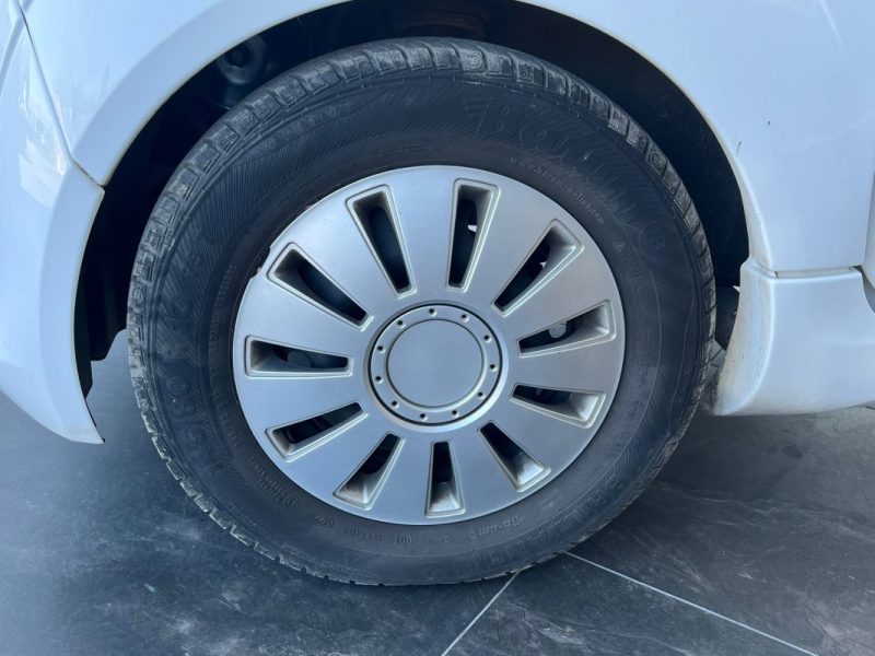 🚗 MICROCAR M.GO INITIAL 0.5l 8 Ch ⚙️ 🪑 Intérieur cuir ❄️ Climatisation 📻 Radio 🛡️ 