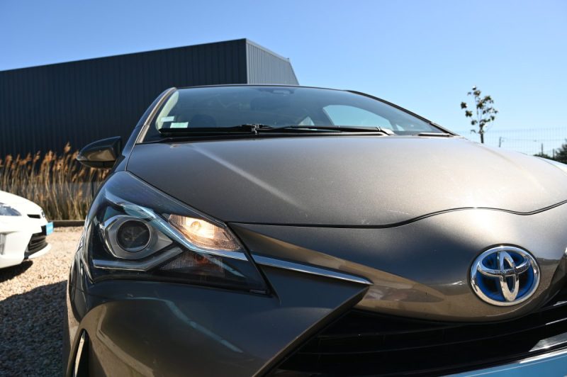 TOYOTA YARIS 100H Dynamic 03/2018