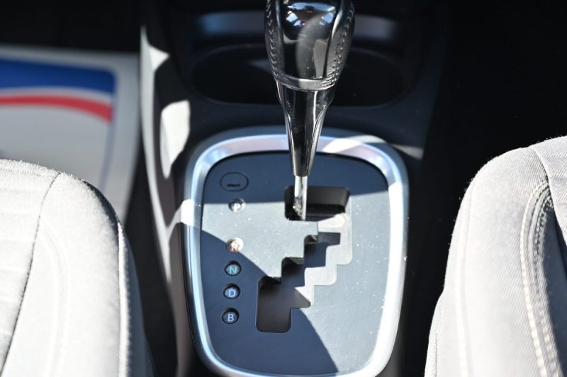 TOYOTA YARIS 100H Dynamic 03/2018