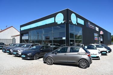 TOYOTA YARIS 100H Dynamic 03/2018