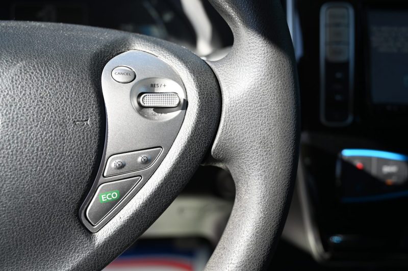 NISSAN LEAF I Ph2 109ch 24kWh Flex Acenta 09/2015