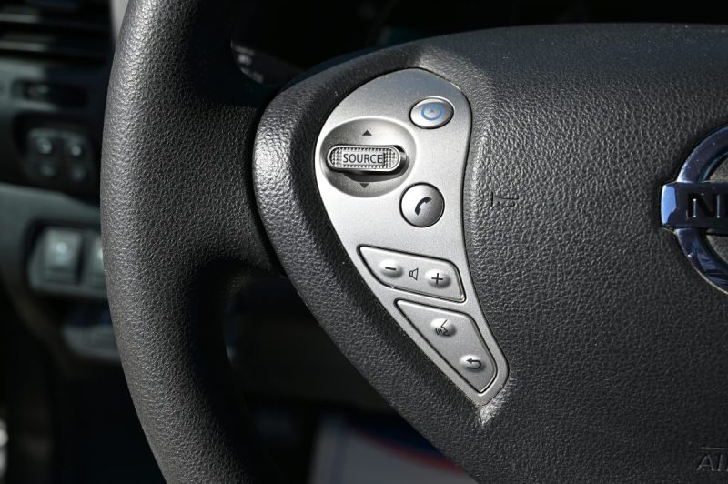 NISSAN LEAF I Ph2 109ch 24kWh Flex Acenta 09/2015