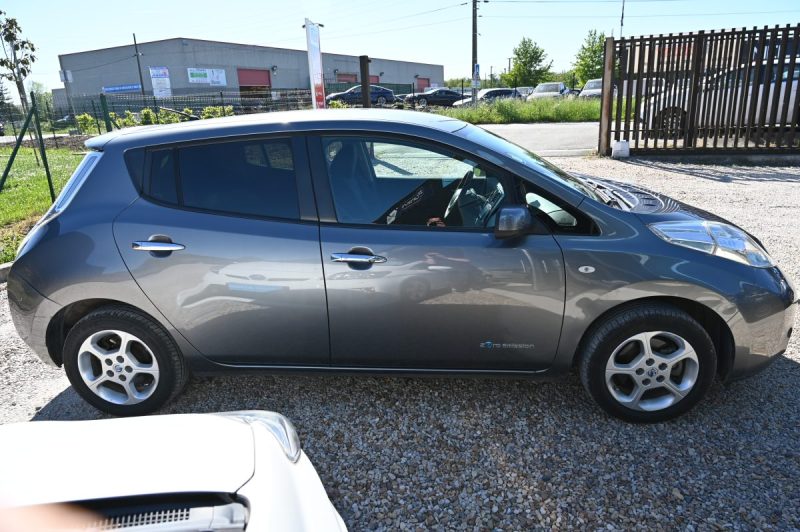 NISSAN LEAF I Ph2 109 Flex Acenta 09/2015