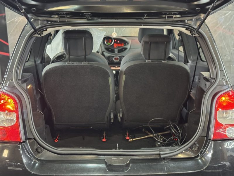 RENAULT TWINGO II 1.2 75 DYNAMIQUE 2009